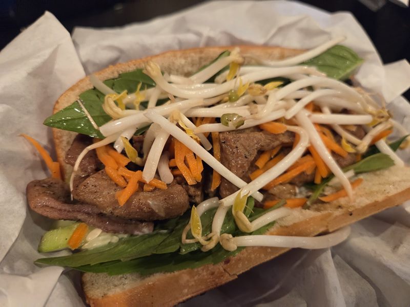 Pho Kim Long food